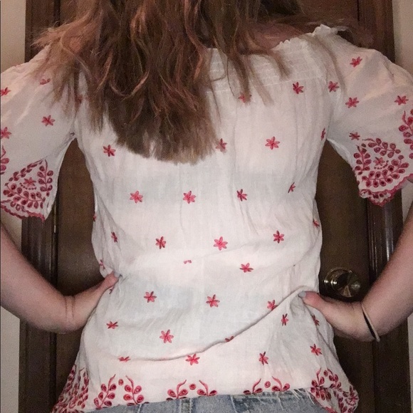 BEBE Red Embroidery Floral & White Blouse size XS - Picture 2 of 5